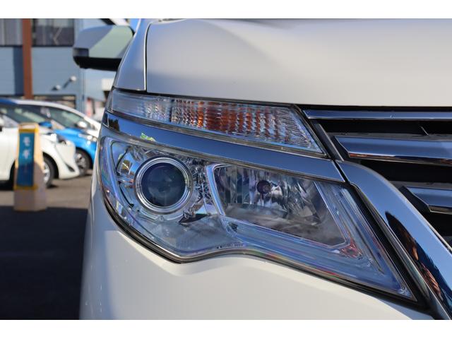 セレナ ハイウェイスター　Ｖセレ＋セーフティＩＩ　ＳＨＶ　車検整備付　１年保証付　走行距離無制限　スマートキー　プッシュスタート　オートクルーズ　アイドリングストップ　ＥＴＣ　両側パワースライドドア　フルセグＴＶ　Ｂｌｕｅｔｏｏｔｈ　バックカメラ　１６アルミ（9枚目）