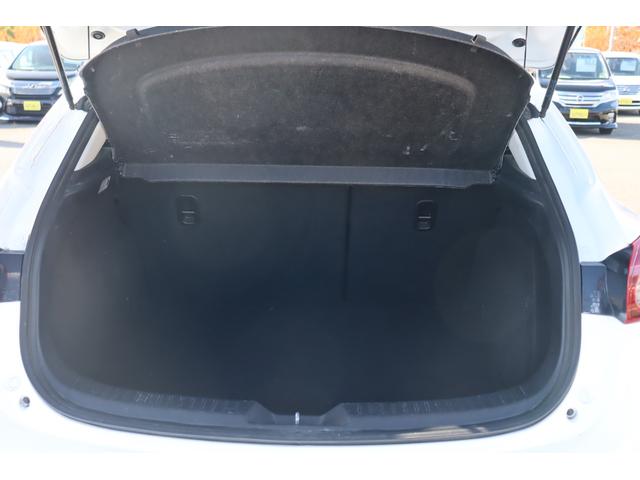 アクセラスポーツ 15XD プロアクティブ 車検整備付 1年保証付 走行距離無制限 スマートキー プッシュスタート ETC アイドリングストップ LEDヘッドライト 純正メモリーナビ フルセグTV Bluetooth バックカメラ 16アルミ(13枚目)