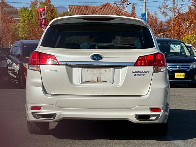 ☆皆様に支えられてトップロードは２０周年となりました。本社工場にてタイヤ交換・オイル交換・車検・整備・板金・塗装など車のことならなんでもご相談ください☆