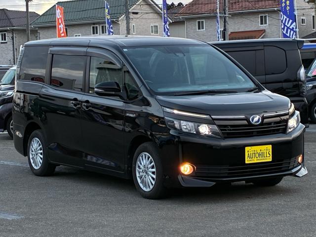 ヴォクシー ハイブリッドV ワンオーナー トヨタセーフティセンス 10型フルセグナビ フリップダウンモニター エンジンスターター バックカメラ LEDヘッドライト 左側電動スライドドア スマートキー プッシュスタート(30枚目)