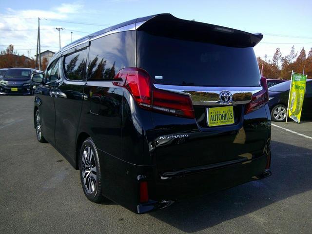 アルファード ２．５Ｓ　Ｃパッケージ　ワンオーナー　ツインムーンルーフ　１０．５ディスプレイオーディオ　１３．３リヤエンターテインメントシステム　　全方位カメラ　トヨタセイフティセンス　ＥＴＣ２．０　クルーズコントロール　三眼ヘッドライト（7枚目）