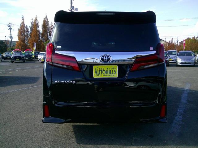 アルファード ２．５Ｓ　Ｃパッケージ　ワンオーナー　ツインムーンルーフ　１０．５ディスプレイオーディオ　１３．３リヤエンターテインメントシステム　　全方位カメラ　トヨタセイフティセンス　ＥＴＣ２．０　クルーズコントロール　三眼ヘッドライト（8枚目）