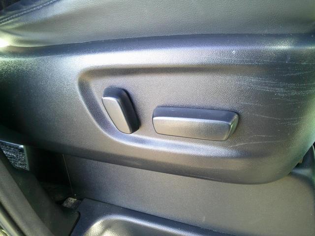 アルファード ２．５Ｓ　Ｃパッケージ　ワンオーナー　ツインムーンルーフ　１０．５ディスプレイオーディオ　１３．３リヤエンターテインメントシステム　　全方位カメラ　トヨタセイフティセンス　ＥＴＣ２．０　クルーズコントロール　三眼ヘッドライト（48枚目）