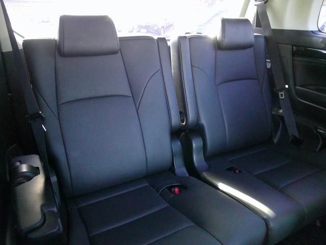 アルファード ２．５Ｓ　Ｃパッケージ　ワンオーナー　ツインムーンルーフ　１０．５ディスプレイオーディオ　１３．３リヤエンターテインメントシステム　　全方位カメラ　トヨタセイフティセンス　ＥＴＣ２．０　クルーズコントロール　三眼ヘッドライト（62枚目）