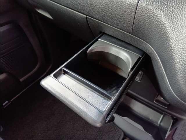 Ｎ－ＢＯＸカスタム Ｇ・Ｌターボホンダセンシング　ターボ　両側電動　クリアランスソナー　アダプティブクルーズ　パドルシフト　ＬＥＤヘッドライト＆フォグ　ハーフレザーシート　ＵＳＢソケット２個　社外ナビ　フルセグＴＶ　Ｂｌｕｅｔｏｏｔｈ　ＤＶＤ再生（26枚目）