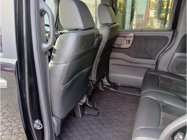 Ｎ－ＢＯＸカスタム Ｇ・Ｌターボホンダセンシング　ターボ　両側電動　クリアランスソナー　アダプティブクルーズ　パドルシフト　ＬＥＤヘッドライト＆フォグ　ハーフレザーシート　ＵＳＢソケット２個　社外ナビ　フルセグＴＶ　Ｂｌｕｅｔｏｏｔｈ　ＤＶＤ再生（46枚目）