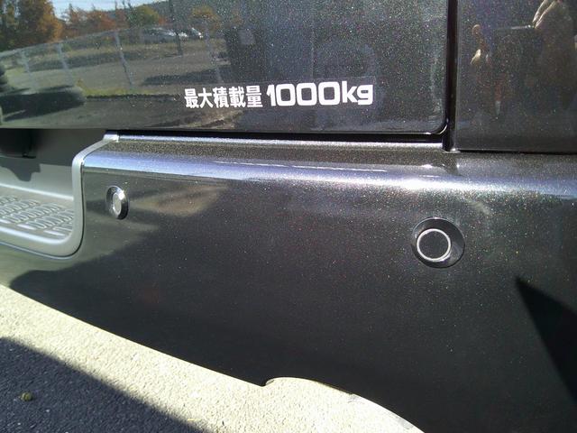 ハイエースバン ロングスーパーGL ダークプライムS 4WD 登録済み未使用車 寒冷地仕様 プッシュスタート トヨタセイフティセンス 両側電動スライドドア ハーフレザーシート 全方位カメラ デジタルインナーミラー LEDヘッドライト LEDフォグランプ(65枚目)