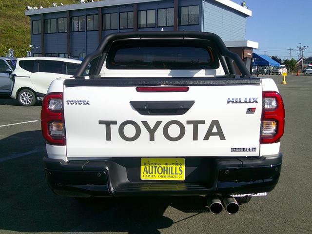 ハイラックス Z GRスポーツ(8枚目)