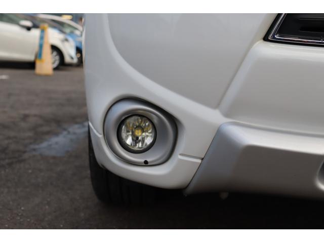 アウトランダーPHEV Gナビパッケージ 車検整備付 1年保証付 走行距離無制限 4WD スマートキー プッシュスタート オートクルーズ ETC パワーリアゲート フォグ 純ナビ フルセグTV Bluetooth バックカメラ 18アルミ(10枚目)