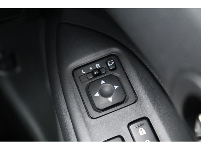 アウトランダーPHEV Gナビパッケージ 車検整備付 1年保証付 走行距離無制限 4WD スマートキー プッシュスタート オートクルーズ ETC パワーリアゲート フォグ 純ナビ フルセグTV Bluetooth バックカメラ 18アルミ(28枚目)