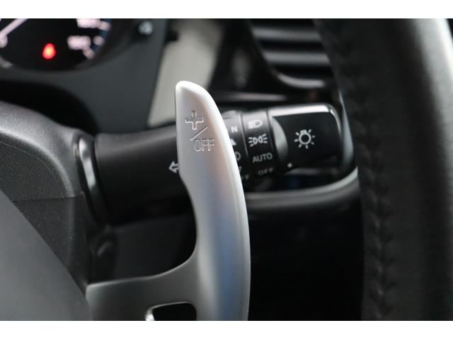 アウトランダーPHEV Gナビパッケージ 車検整備付 1年保証付 走行距離無制限 4WD スマートキー プッシュスタート オートクルーズ ETC パワーリアゲート フォグ 純ナビ フルセグTV Bluetooth バックカメラ 18アルミ(32枚目)