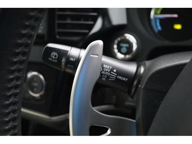 アウトランダーPHEV Gナビパッケージ 車検整備付 1年保証付 走行距離無制限 4WD スマートキー プッシュスタート オートクルーズ ETC パワーリアゲート フォグ 純ナビ フルセグTV Bluetooth バックカメラ 18アルミ(33枚目)