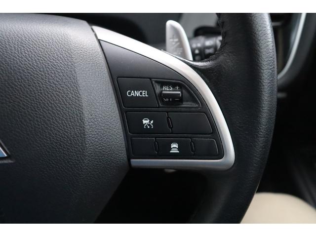 アウトランダーPHEV Gナビパッケージ 車検整備付 1年保証付 走行距離無制限 4WD スマートキー プッシュスタート オートクルーズ ETC パワーリアゲート フォグ 純ナビ フルセグTV Bluetooth バックカメラ 18アルミ(34枚目)