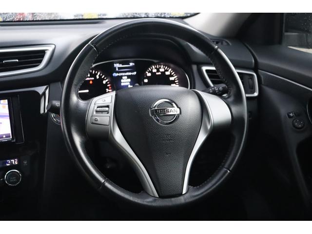 エクストレイル ２０ＸブラクエクストリーマＸエマージェンシブレーキＰ　車検整備付　１年保証付　走行距離無制限　４ＷＤ　スマートキー　プッシュスタート　ＥＴＣ　ＨＩＤ　フォグ　シートヒーター　社ナビ　フルセグＴＶ　ＤＶＤ再生　Ｂｌｕｅｔｏｏｔｈ　バックカメラ　純１７アルミ（17枚目）