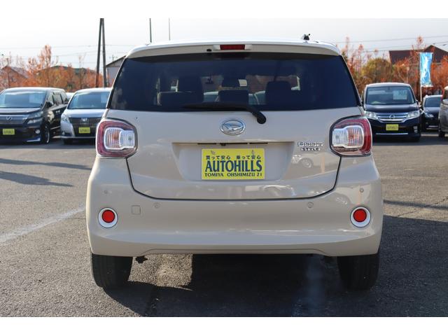 ブーン スタイル　ＳＡＩＩＩ　車検整備付　１年保証付　走行距離無制限　スマートキー　プッシュスタート　ＥＴＣ　ＬＥＤライト　オートマチックハイビーム　純正ナビ　フルセグＴＶ　Ｂｌｕｅｔｏｏｔｈ　ドラレコ　バックカメラ　ｉストップ（8枚目）