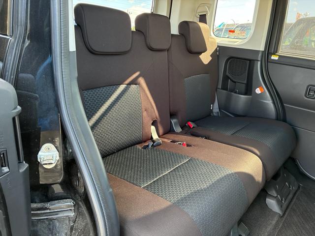 ☆シートは全て、当社こだわりの業務用バキューム洗浄機使用で汚れやシミを取り除いてから納車させていただきます☆