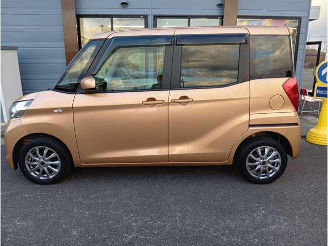 eKスペース G 4WD スマートキー 社外メモリーナビ フルセグTV DVD再生 バックカメラ 純正エンジンスターター シートヒーター タッチパネル式フルオートエアコン リアサーキュレーター 社外14インチAW(10枚目)