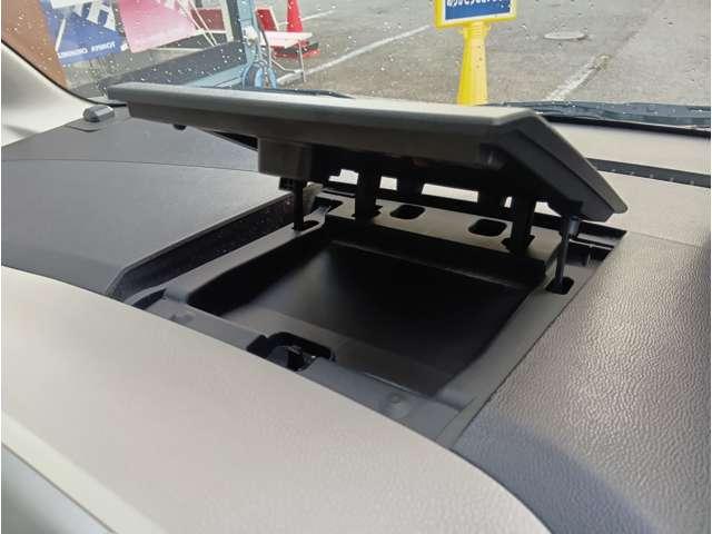 eKスペース G 4WD スマートキー 社外メモリーナビ フルセグTV DVD再生 バックカメラ 純正エンジンスターター シートヒーター タッチパネル式フルオートエアコン リアサーキュレーター 社外14インチAW(20枚目)