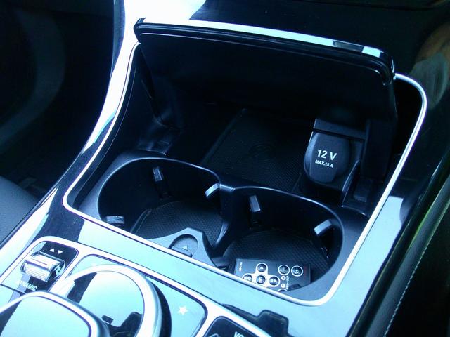 ＧＬＣ ＧＬＣ２２０ｄ　４マチックスポーツ（本革仕様）　４ＷＤ　本革シート　サンルーフ　全方位カメラ　フルセグＴＶ　シートヒーター　プッシュスタート　ＥＴＣ　ドライブレコーダー　クルーズコントロール　電動リヤゲート　ＬＥＤヘッドライト　衝突軽減ブレーキ（41枚目）