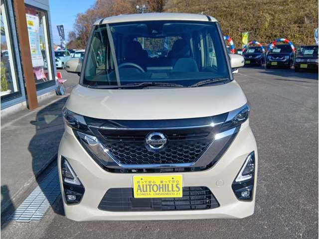 ルークス ハイウェイスター　Ｘ　プロパイロットエディション　エマージェンシーブレーキ　両側ハンズフリーオートスライドドア　アラウンドビューモニター　パーキングセンサー　純正ナビ　フルセグ　Ｂｌｕｅｔｏｏｔｈ　ＥＴＣ　ＬＥＤヘッドライト　アダプティブクルーズ（12枚目）