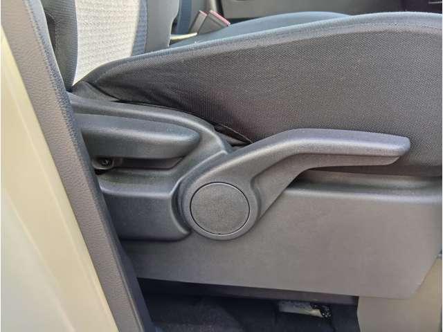 ルークス ハイウェイスター　Ｘ　プロパイロットエディション　エマージェンシーブレーキ　両側ハンズフリーオートスライドドア　アラウンドビューモニター　パーキングセンサー　純正ナビ　フルセグ　Ｂｌｕｅｔｏｏｔｈ　ＥＴＣ　ＬＥＤヘッドライト　アダプティブクルーズ（17枚目）