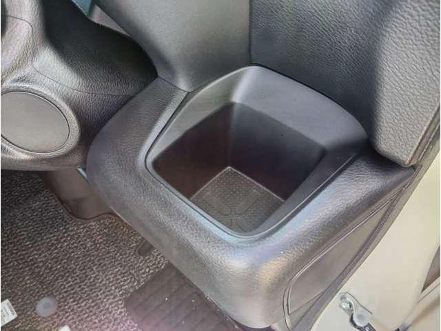 ルークス ハイウェイスター　Ｘ　プロパイロットエディション　エマージェンシーブレーキ　両側ハンズフリーオートスライドドア　アラウンドビューモニター　パーキングセンサー　純正ナビ　フルセグ　Ｂｌｕｅｔｏｏｔｈ　ＥＴＣ　ＬＥＤヘッドライト　アダプティブクルーズ（31枚目）