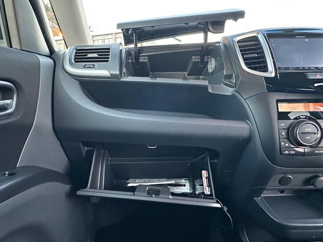 デリカＤ：２ Ｓ　純正フルエアロ　レーダーブレーキ　フルセグナビ　ドライブレコーダー　両側電動スライドドア　スマートキー　プッシュスタート（36枚目）