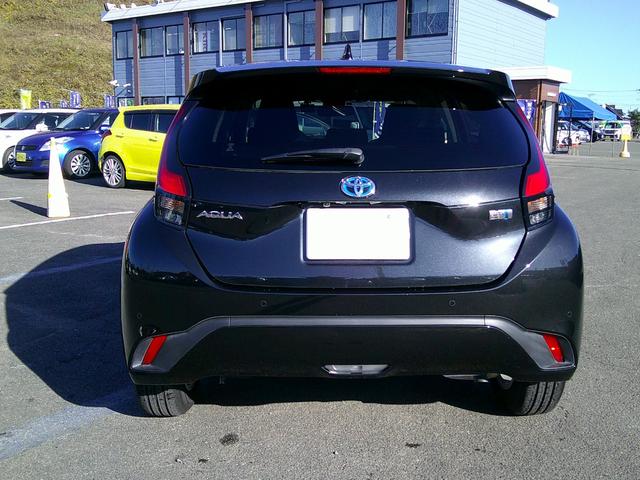 アクア Ｚ　ワンオーナー　１０．５インチディスプレイオーディオ　フルセグＴＶ　バックカメラ　クルーズコントロール　ドラレコ前後　ＬＥＤヘッドライト　オートハイビーム　衝突軽減ブレーキ　レーンアシスト　横滑り防止（9枚目）