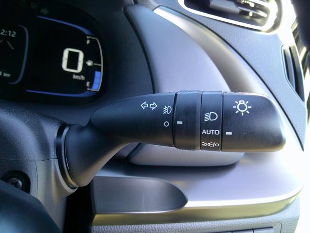 アクア Ｚ　ワンオーナー　１０．５インチディスプレイオーディオ　フルセグＴＶ　バックカメラ　クルーズコントロール　ドラレコ前後　ＬＥＤヘッドライト　オートハイビーム　衝突軽減ブレーキ　レーンアシスト　横滑り防止（31枚目）