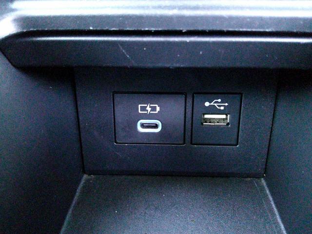 アクア Ｚ　ワンオーナー　１０．５インチディスプレイオーディオ　フルセグＴＶ　バックカメラ　クルーズコントロール　ドラレコ前後　ＬＥＤヘッドライト　オートハイビーム　衝突軽減ブレーキ　レーンアシスト　横滑り防止（33枚目）