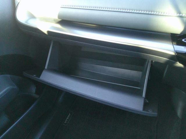 アクア Ｚ　ワンオーナー　１０．５インチディスプレイオーディオ　フルセグＴＶ　バックカメラ　クルーズコントロール　ドラレコ前後　ＬＥＤヘッドライト　オートハイビーム　衝突軽減ブレーキ　レーンアシスト　横滑り防止（35枚目）