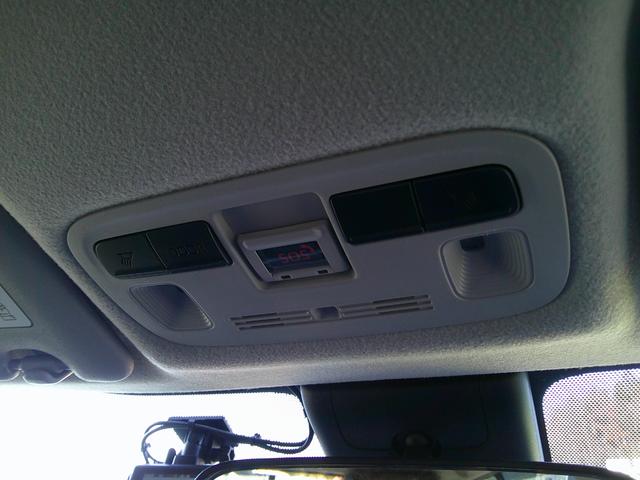 アクア Ｚ　ワンオーナー　１０．５インチディスプレイオーディオ　フルセグＴＶ　バックカメラ　クルーズコントロール　ドラレコ前後　ＬＥＤヘッドライト　オートハイビーム　衝突軽減ブレーキ　レーンアシスト　横滑り防止（36枚目）