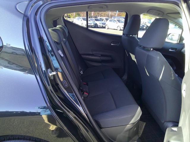 アクア Ｚ　ワンオーナー　１０．５インチディスプレイオーディオ　フルセグＴＶ　バックカメラ　クルーズコントロール　ドラレコ前後　ＬＥＤヘッドライト　オートハイビーム　衝突軽減ブレーキ　レーンアシスト　横滑り防止（42枚目）