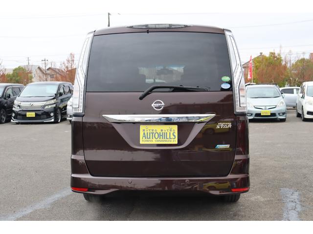 セレナ ハイウェイスター Vセレ+セーフティ SHV Aセフ 車検整備付 1年保証付 走行距離無制限 スマートキー プッシュスタート アイドリングストップ 両側パワースライドドア ETC SDナビ フルセグTV Bluetooth ドラレコ 各カメラ 16アルミ(8枚目)