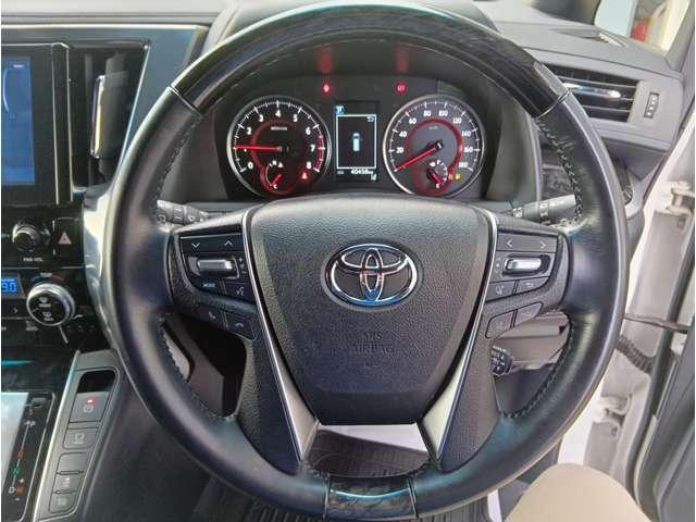 アルファード 2.5S タイプゴールド プリクラッシュセーフティ レーダークルーズ ムーンルーフ 純正ディスプレイオーディオ ナビ フルセグ Bluetooth DVDプレーヤー Bカメラ 後席モニター ドライブレコーダー前後 ETC2.0(18枚目)