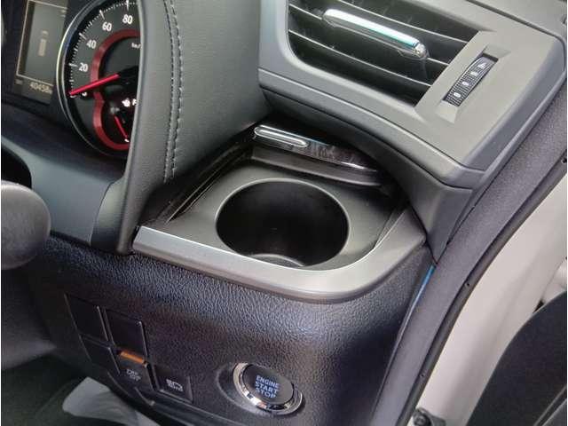 アルファード 2.5S タイプゴールド プリクラッシュセーフティ レーダークルーズ ムーンルーフ 純正ディスプレイオーディオ ナビ フルセグ Bluetooth DVDプレーヤー Bカメラ 後席モニター ドライブレコーダー前後 ETC2.0(36枚目)