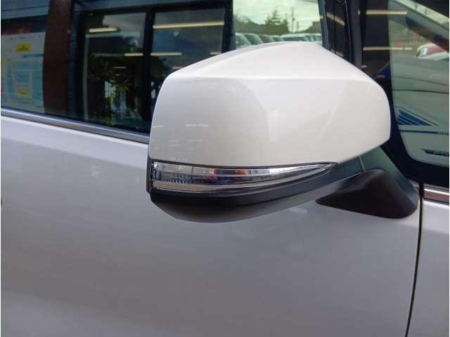 アルファード 2.5S タイプゴールド プリクラッシュセーフティ レーダークルーズ ムーンルーフ 純正ディスプレイオーディオ ナビ フルセグ Bluetooth DVDプレーヤー Bカメラ 後席モニター ドライブレコーダー前後 ETC2.0(70枚目)