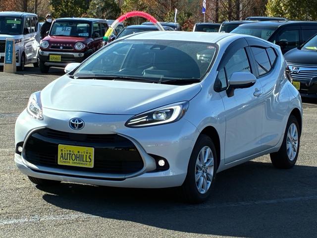 アクア Z 4WD ワンオーナー ハーフレザーシート 10.5型フルセグ 全方位カメラ ドラレコ トヨタセーフティセンス LEDヘッドライト スマートキー プッシュスタート(2枚目)