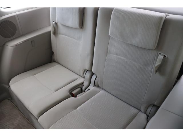 アイシス L 車検整備付 3ヶ月or3000km保証 福祉車両 リアクレーン キーレス 両側スライドドア片側パワスラ 純正ナビ バックカメラ 社外17インチアルミ(12枚目)