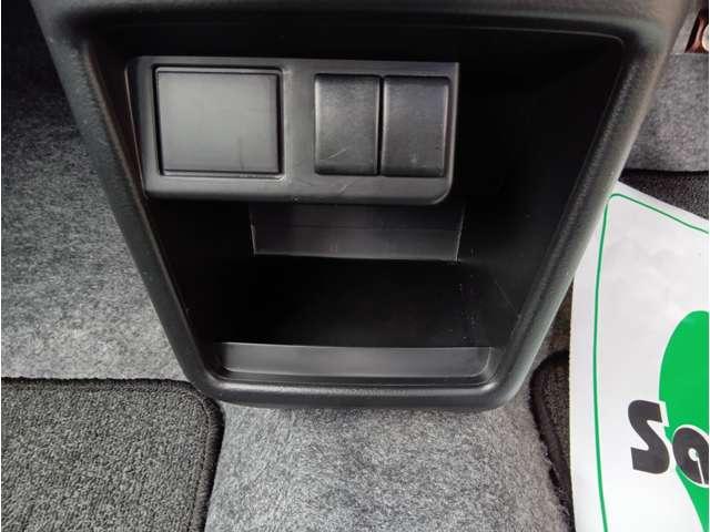 アルト Ｆ　ピュアレッド　５ＡＴ　衝突被害軽減ブレーキ　横滑り抑制機能　純正オーディオ　ＡＭ／ＦＭ／ＣＤ／ＡＵＸ　ライトレベライザー　保証付き（17枚目）