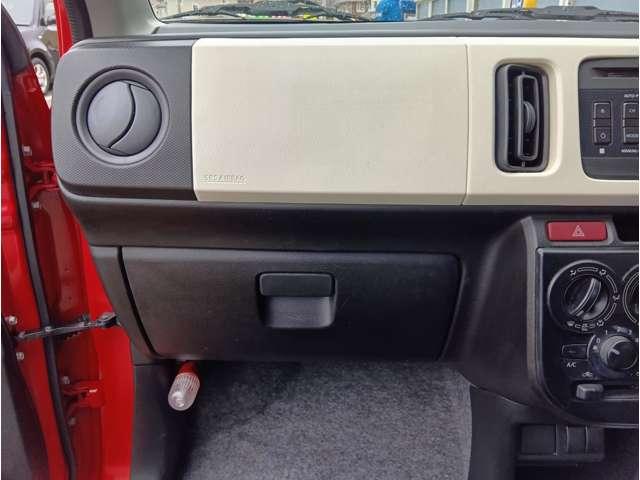アルト Ｆ　ピュアレッド　５ＡＴ　衝突被害軽減ブレーキ　横滑り抑制機能　純正オーディオ　ＡＭ／ＦＭ／ＣＤ／ＡＵＸ　ライトレベライザー　保証付き（25枚目）