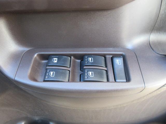 パッソ １．０Ｘ　Ｌパッケージ・キリリ（17枚目）