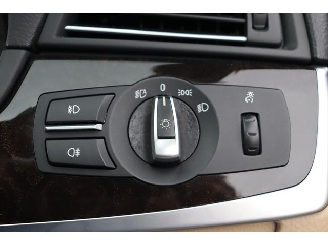 ５シリーズ ５２８ｉ　Ｒ８／０９車検　１ヶ月ｏｒ１０００ｋｍ保証付　スマートキー　プッシュスタート　オートクルーズ　ＨＩＤライト　フォグ　サンルーフ　シートヒーター　純ナビ　フルセグＴＶ　バックカメラ　純正１７アルミ（27枚目）