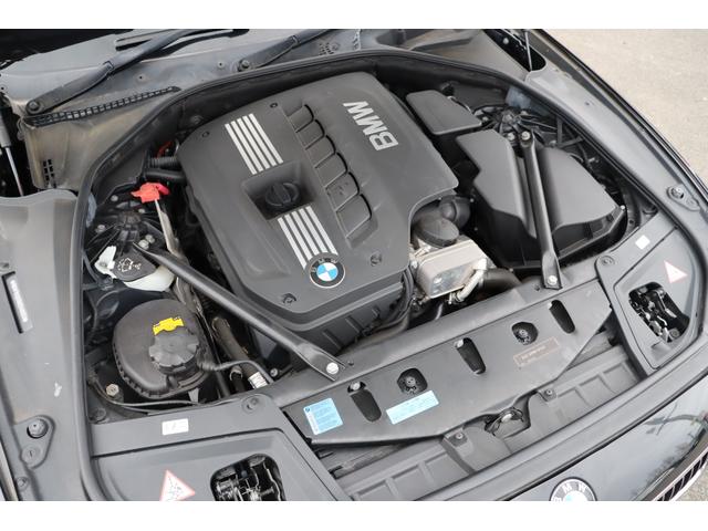 ５シリーズ ５２８ｉ　Ｒ８／０９車検　１ヶ月ｏｒ１０００ｋｍ保証付　スマートキー　プッシュスタート　オートクルーズ　ＨＩＤライト　フォグ　サンルーフ　シートヒーター　純ナビ　フルセグＴＶ　バックカメラ　純正１７アルミ（43枚目）