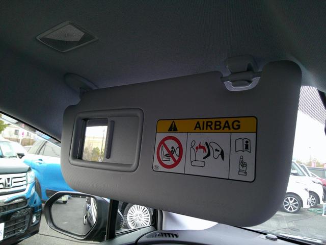 プリウス ＳセーフティプラスＩＩ　４ＷＤ　トヨタセイフティセンス　ＥＴＣ　ドラレコ　ＬＥＤアクセサリーランプ　ブラインドスポットモニター　ケンウッド９インチカーナビ　バックカメラ　クルーズコントロール　モデリスタアルミホイール　禁煙車（40枚目）