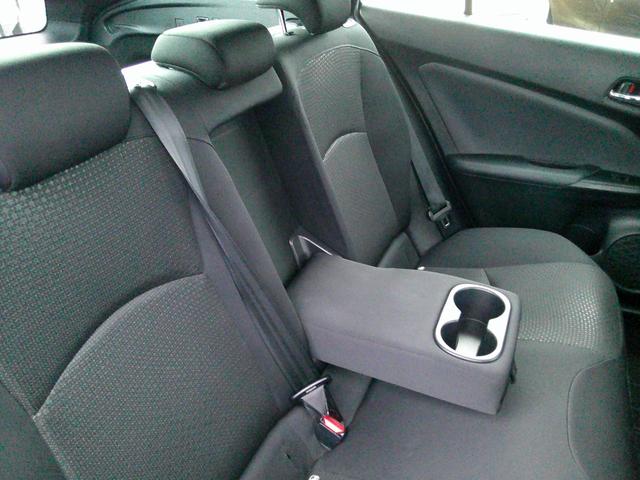 プリウス ＳセーフティプラスＩＩ　４ＷＤ　トヨタセイフティセンス　ＥＴＣ　ドラレコ　ＬＥＤアクセサリーランプ　ブラインドスポットモニター　ケンウッド９インチカーナビ　バックカメラ　クルーズコントロール　モデリスタアルミホイール　禁煙車（47枚目）