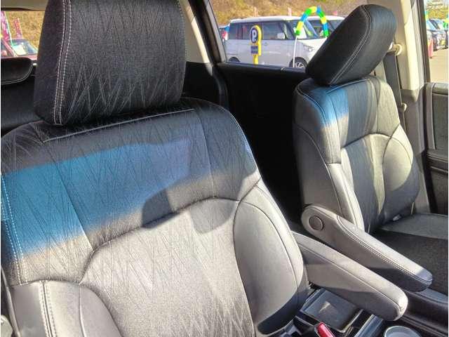 オデッセイ アブソルート・ＥＸ　シティブレーキアクティブシステム　純正８インチＨＤＤナビ　フルセグ　Ｂｌｕｅｔｏｏｔｈ　後席モニター　バックカメラ　ＥＴＣ　純正エンジンスターター　クルコン　ＢＳＭ　ハーフレザーシート　純正１８ＡＷ（15枚目）