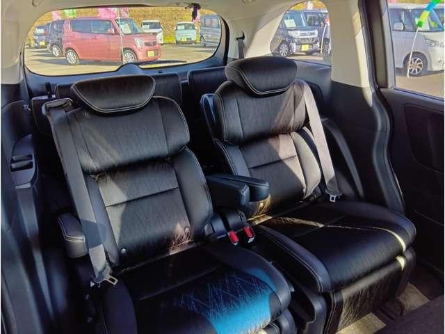 オデッセイ アブソルート・ＥＸ　シティブレーキアクティブシステム　純正８インチＨＤＤナビ　フルセグ　Ｂｌｕｅｔｏｏｔｈ　後席モニター　バックカメラ　ＥＴＣ　純正エンジンスターター　クルコン　ＢＳＭ　ハーフレザーシート　純正１８ＡＷ（41枚目）