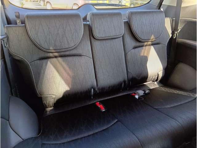 オデッセイ アブソルート・ＥＸ　シティブレーキアクティブシステム　純正８インチＨＤＤナビ　フルセグ　Ｂｌｕｅｔｏｏｔｈ　後席モニター　バックカメラ　ＥＴＣ　純正エンジンスターター　クルコン　ＢＳＭ　ハーフレザーシート　純正１８ＡＷ（50枚目）