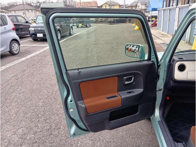 アルトラパン Ｘ２　グリーンＩＩ　キーレスエントリー　電動格納ミラー　純正オーディオ　純正１３インチアルミホイール　ユーザー買取車　保証付き（25枚目）